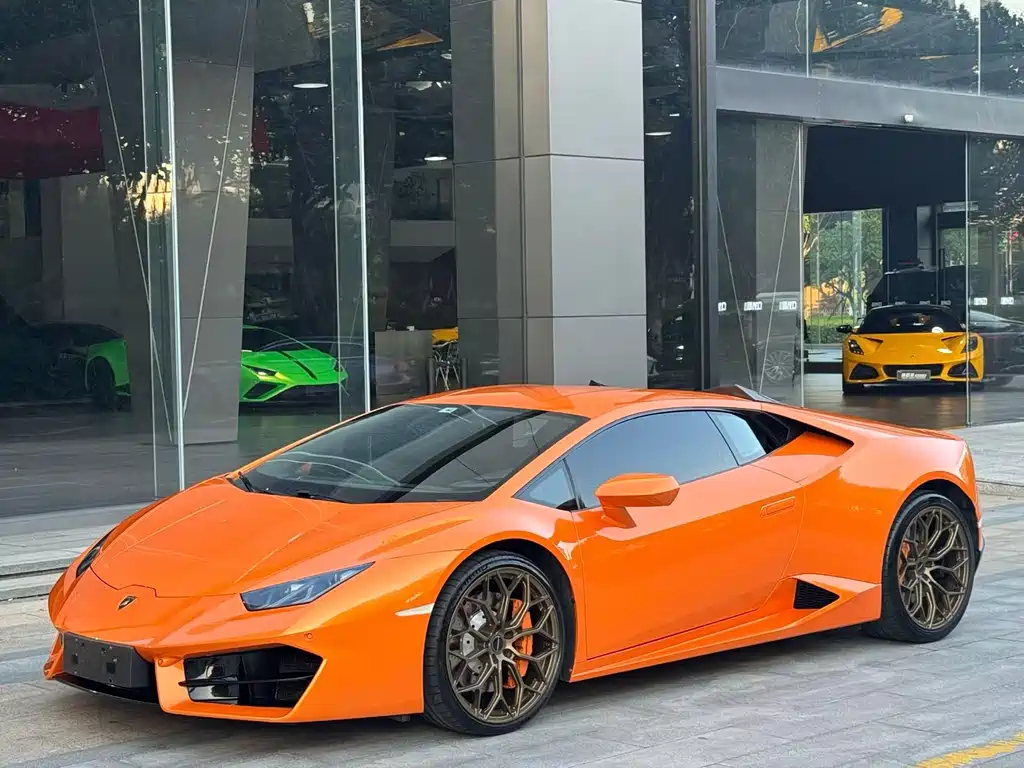 Lamborghini Huracan 2017 — фото 1