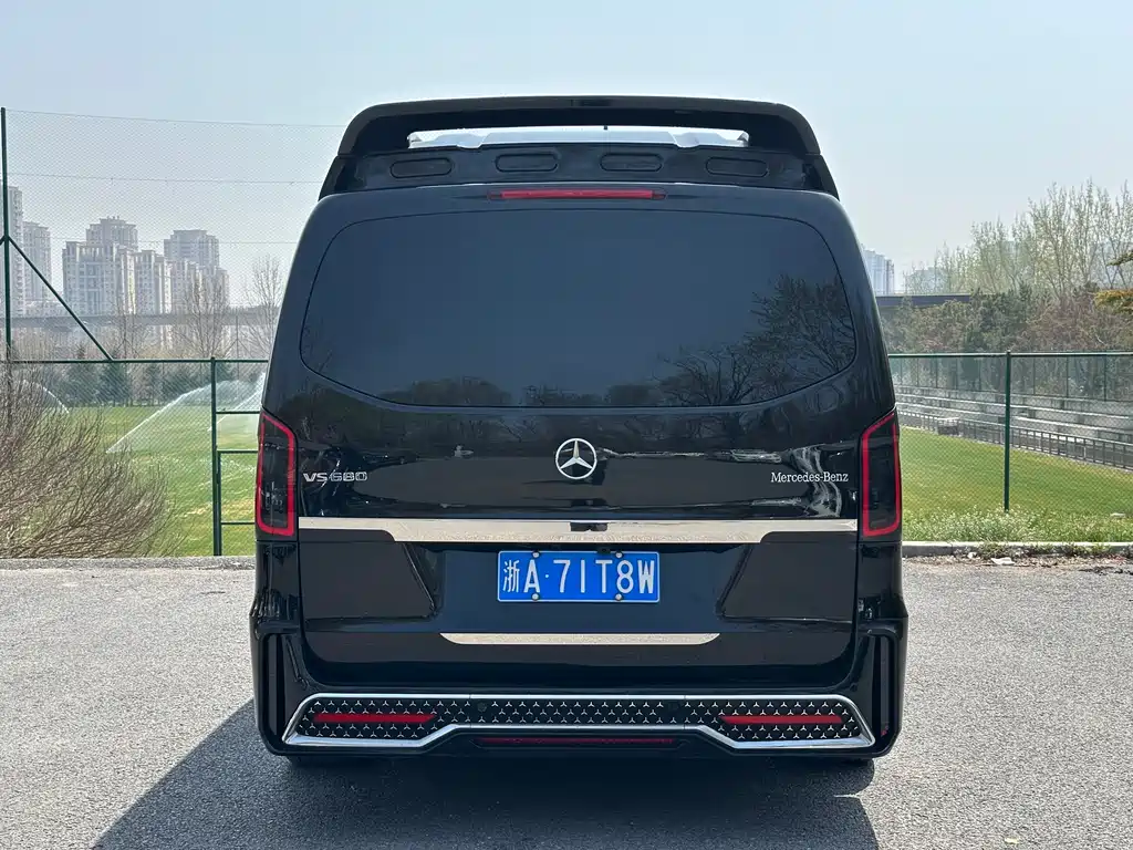 Mercedes-Benz Vito 2023 — фото 21