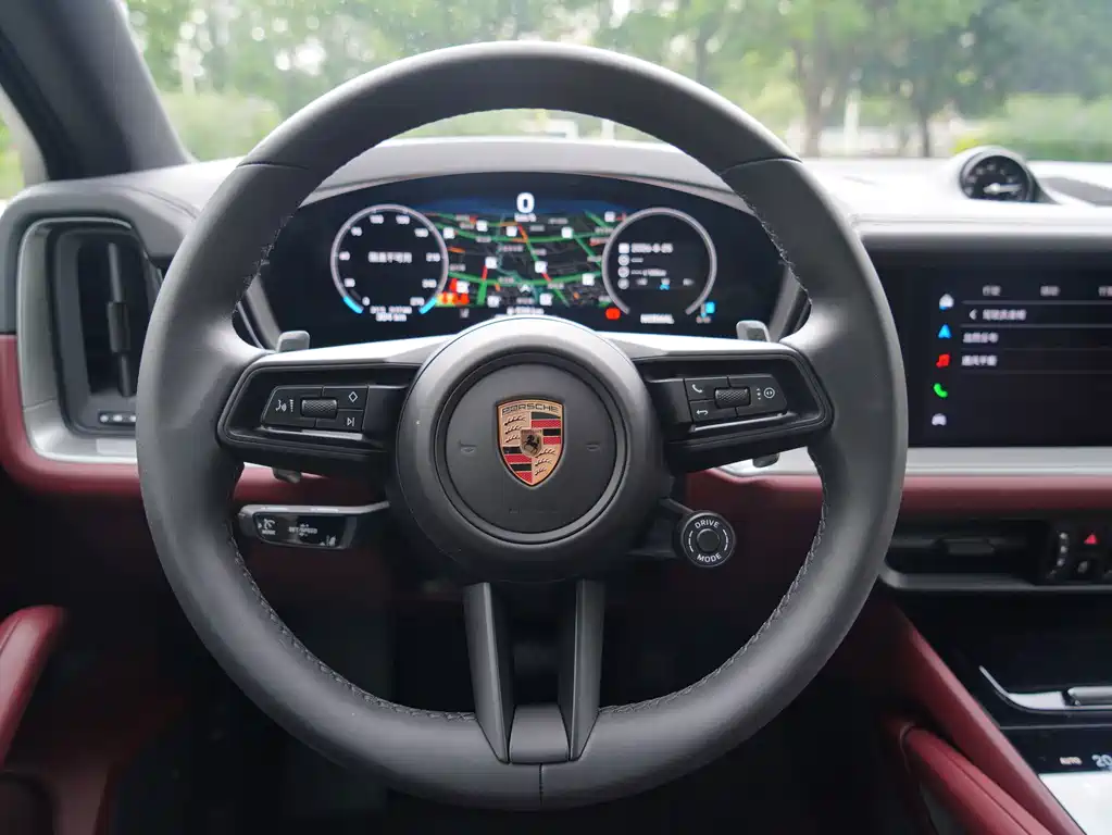 Porsche Cayenne 2026 — фото 10