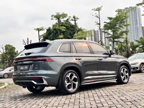 Geely Xingyue L 2022