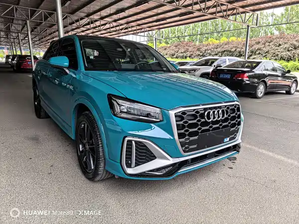 Audi Q2L 2022