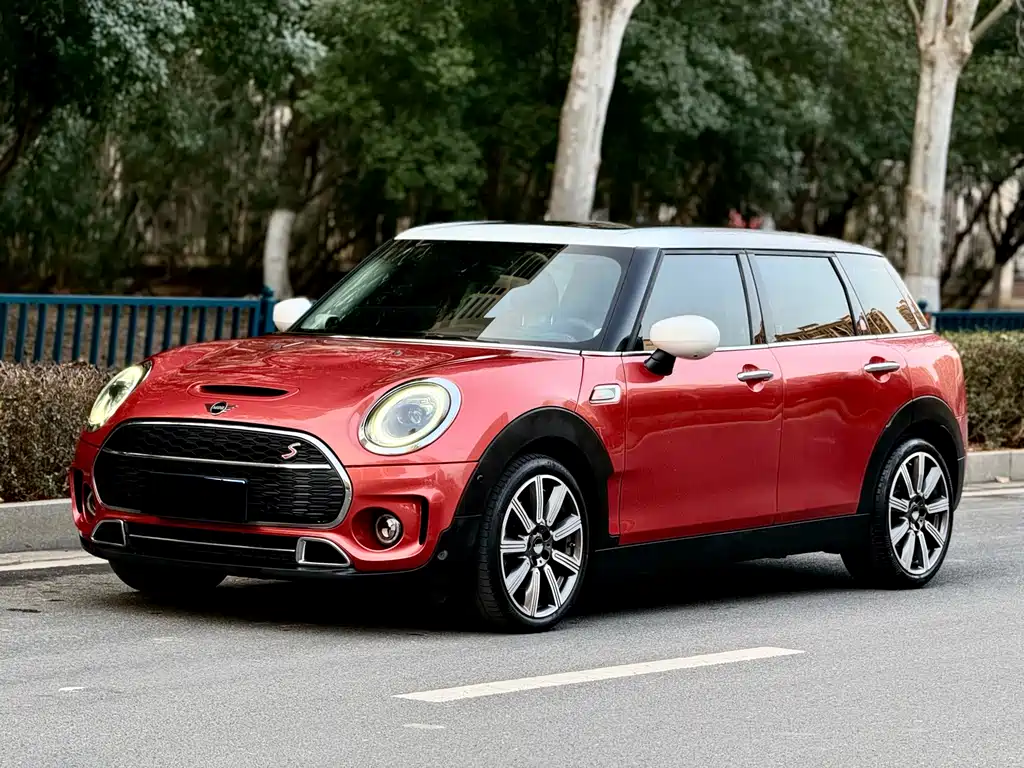 MINI Clubman 2022