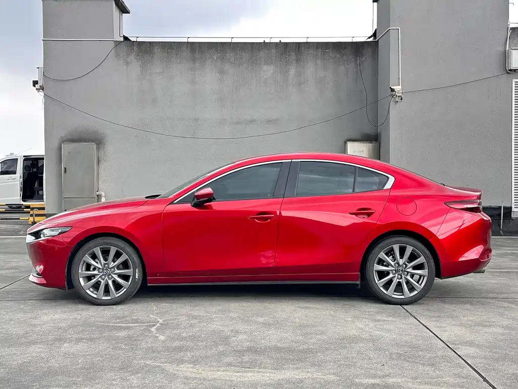 Mazda 3 Axela 2020