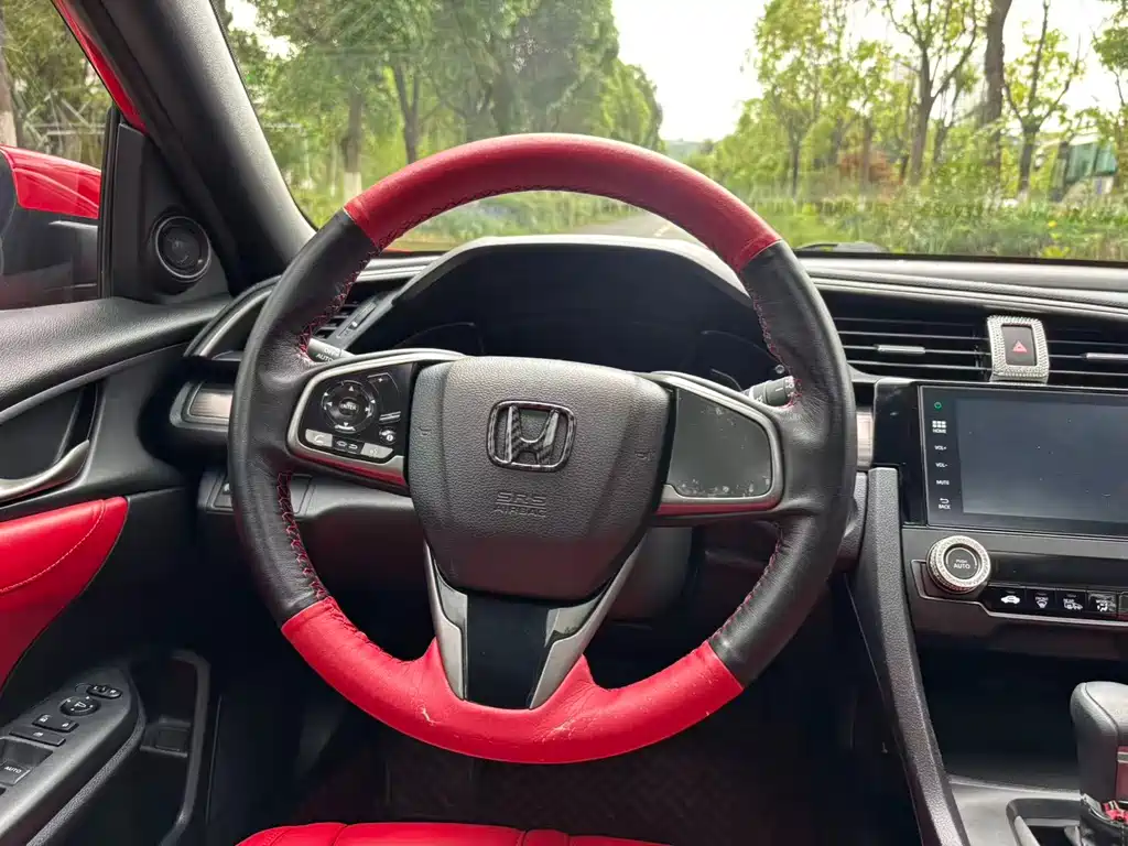 Honda Civic 2020 — фото 24