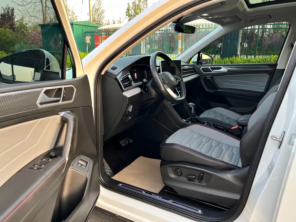 Volkswagen Tiguan L New Energy 2023 — фото 5