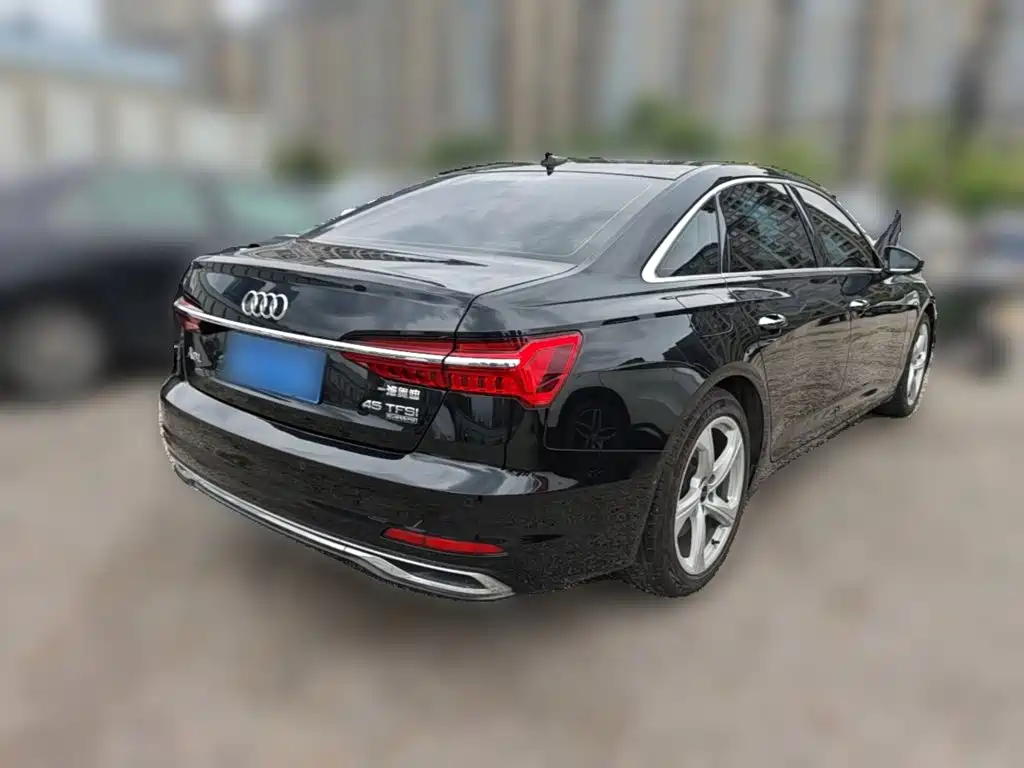 Audi A6L 2022 — фото 12