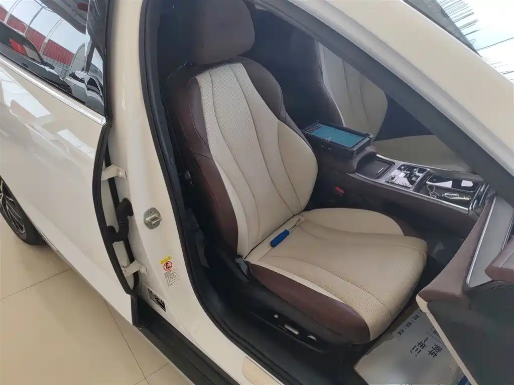 BYD Seal 2023 — фото 25