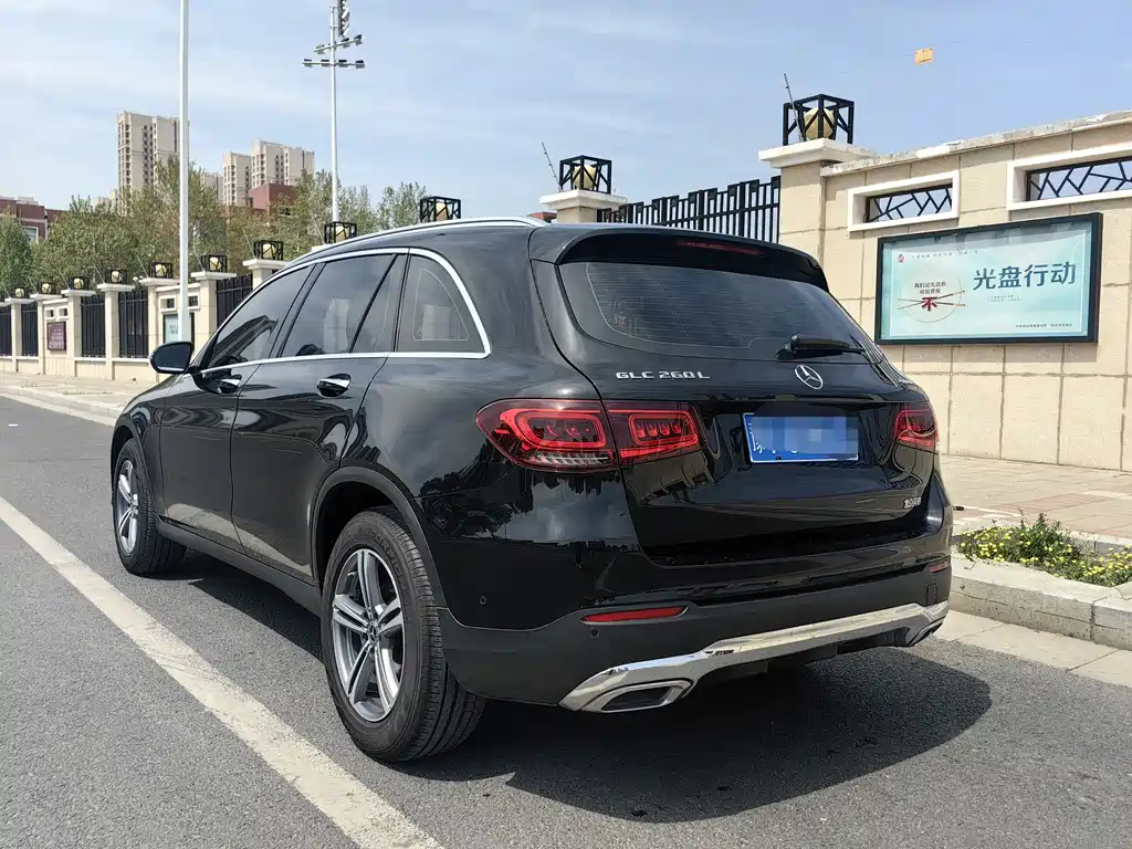 Mercedes-Benz GLC 2021 — фото 4