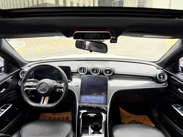 Mercedes-Benz C-Class 2022