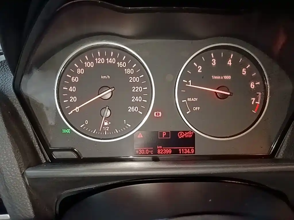 BMW 1 Series 2014 — фото 12