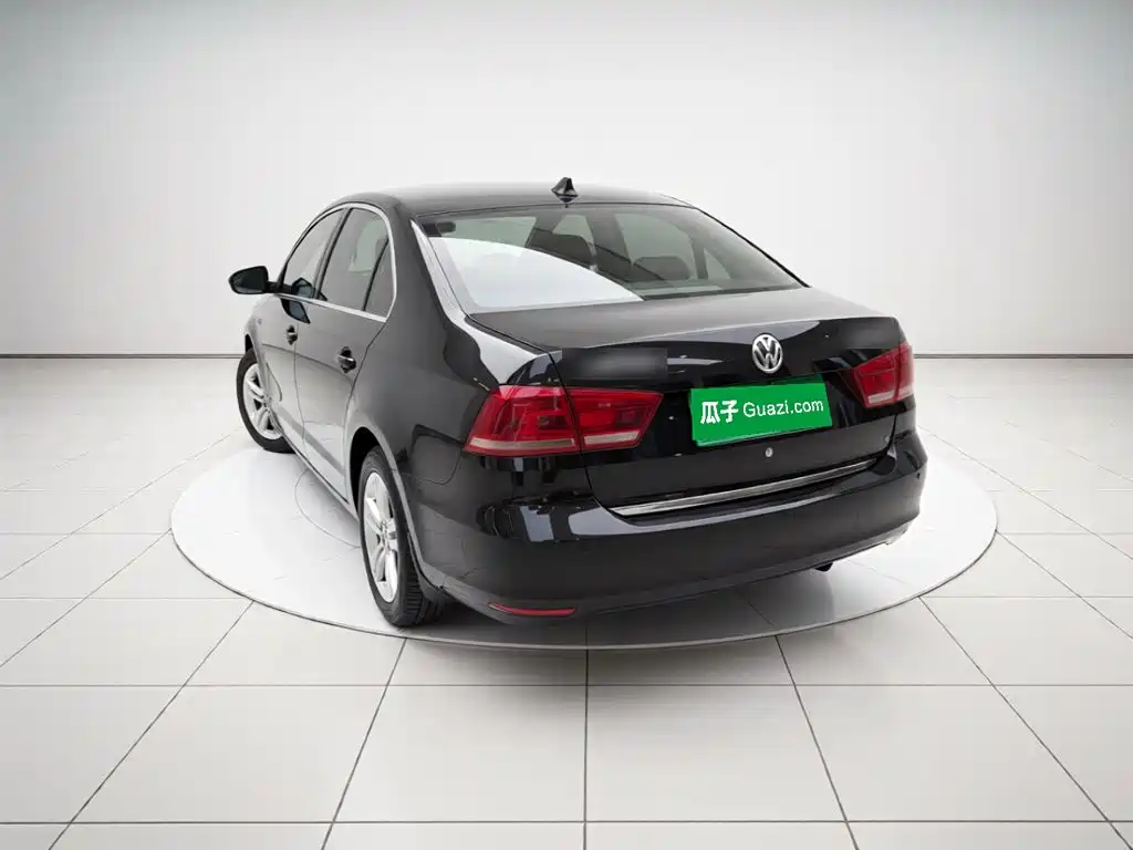Volkswagen Santana 2014