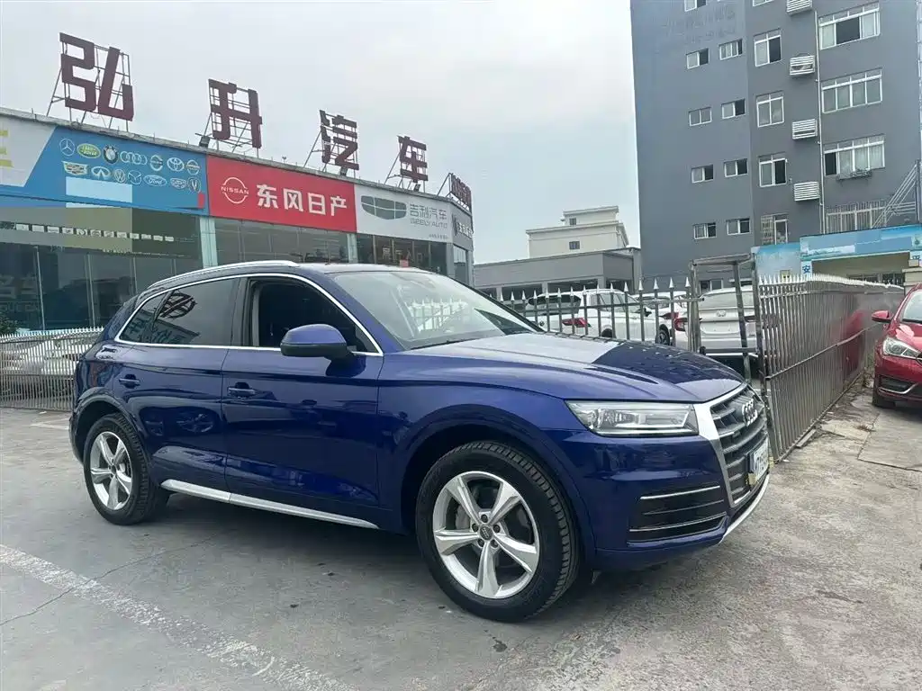 Audi Q5L 2019
