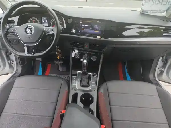Volkswagen Bora 2021