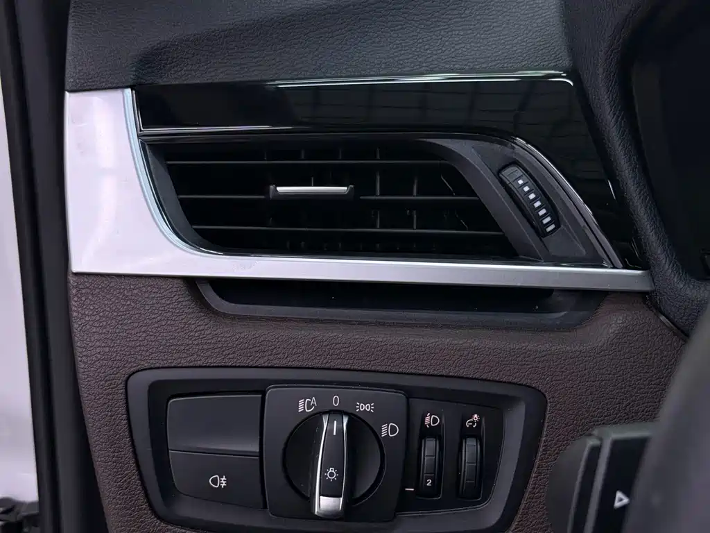 BMW X1 2023 — фото 14