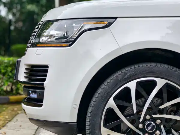 Land Rover Range Rover 2015