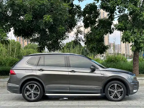 Volkswagen Tiguan L 2018