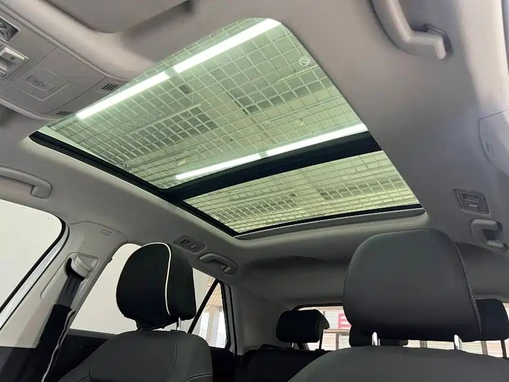 Volkswagen T-Roc 2022 — фото 14