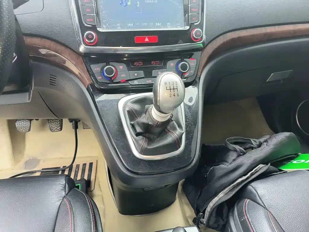 Haval H6 2015 — фото 14