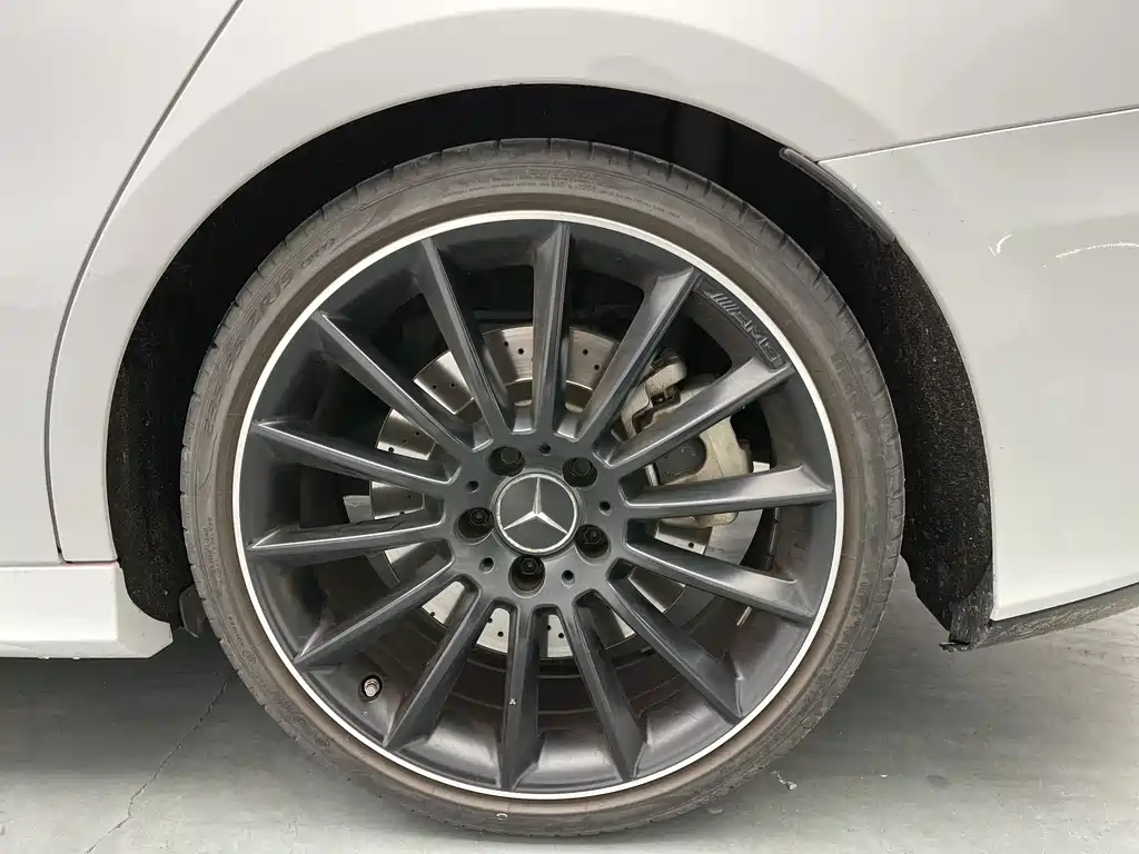 Mercedes-Benz A-Class AMG 2021 — фото 17