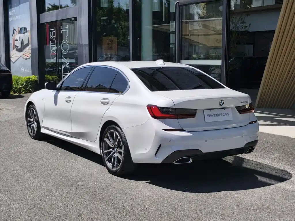 BMW 3 Series 2022