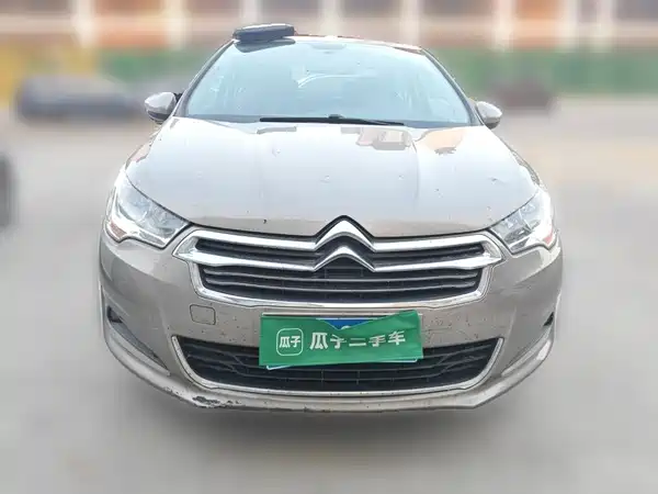 Citroën C4L 2016