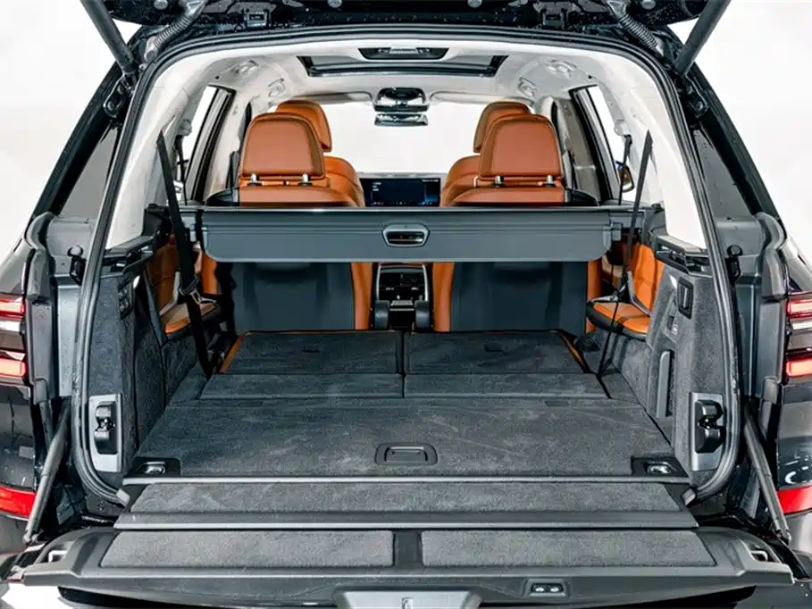 BMW X7 M60i 2025 — фото 26