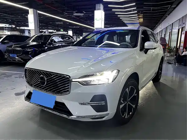 Volvo XC60 2026