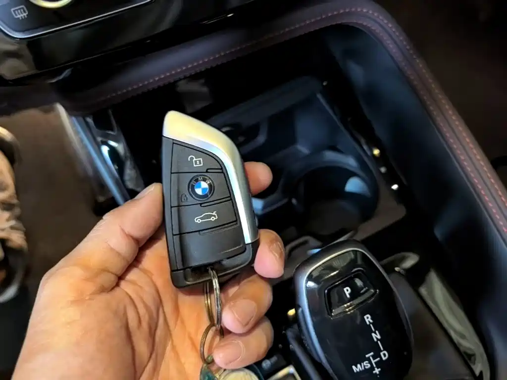 BMW X2 2023 — фото 9