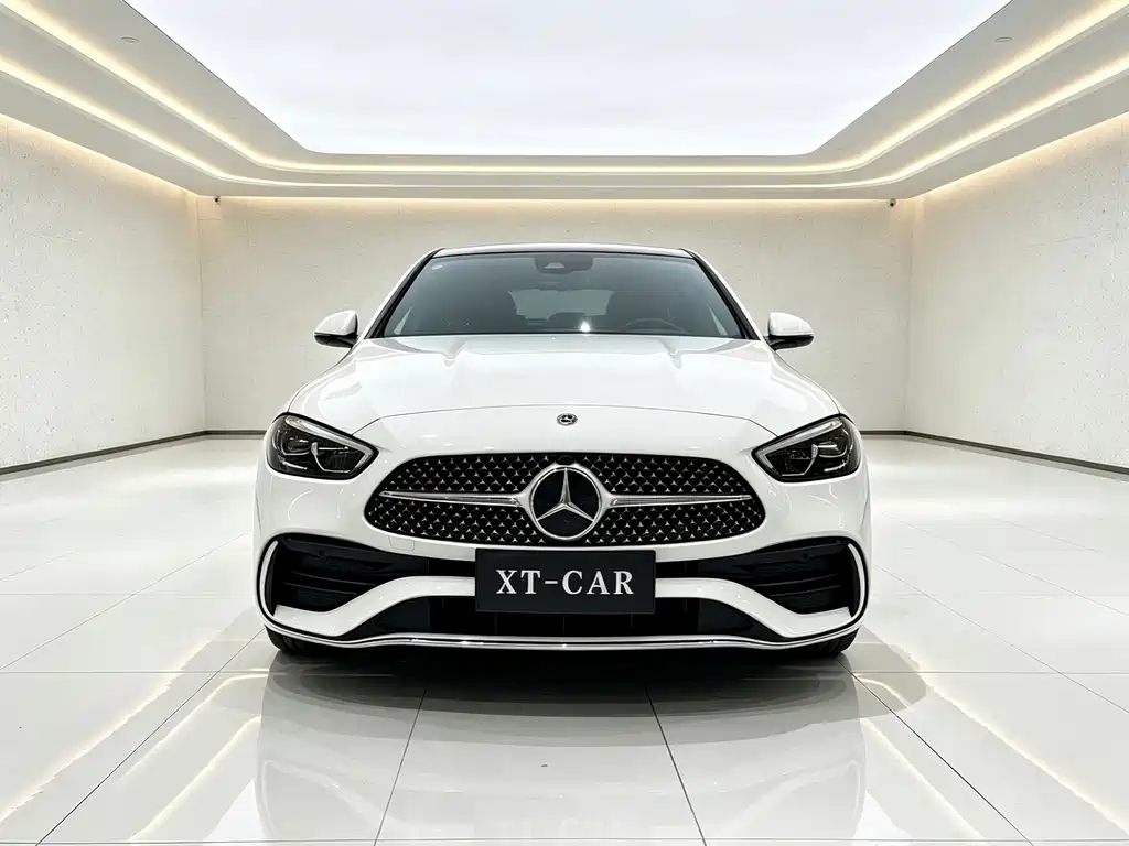 Mercedes-Benz C-Class 2021