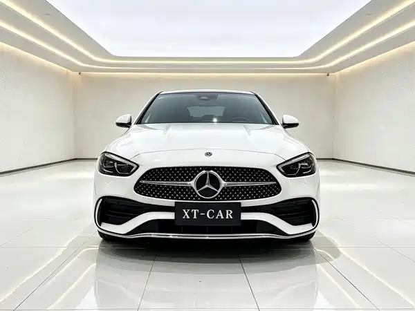 Mercedes-Benz C-Class 2021