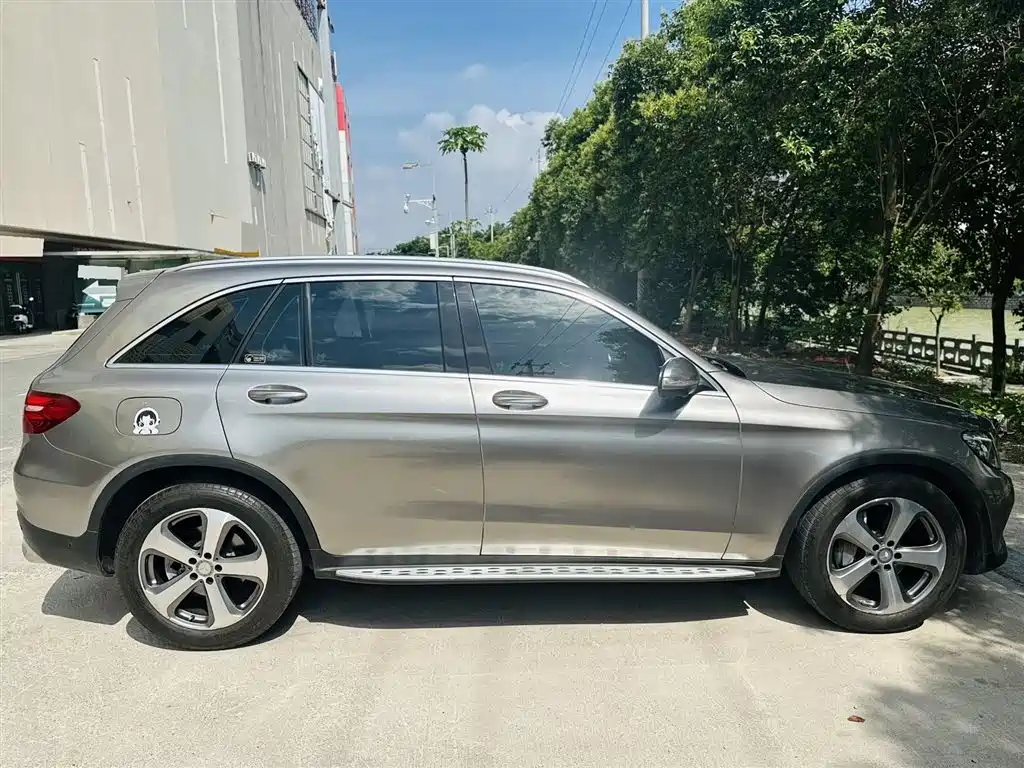 Mercedes-Benz GLC 2016