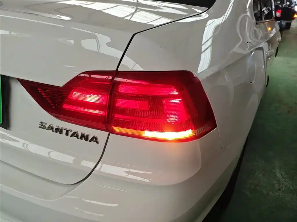 Volkswagen Santana 2019 — фото 8