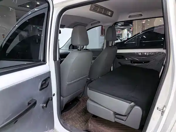 Wuling Hongguang New Energy 2026