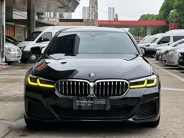 BMW 5 Series 2022
