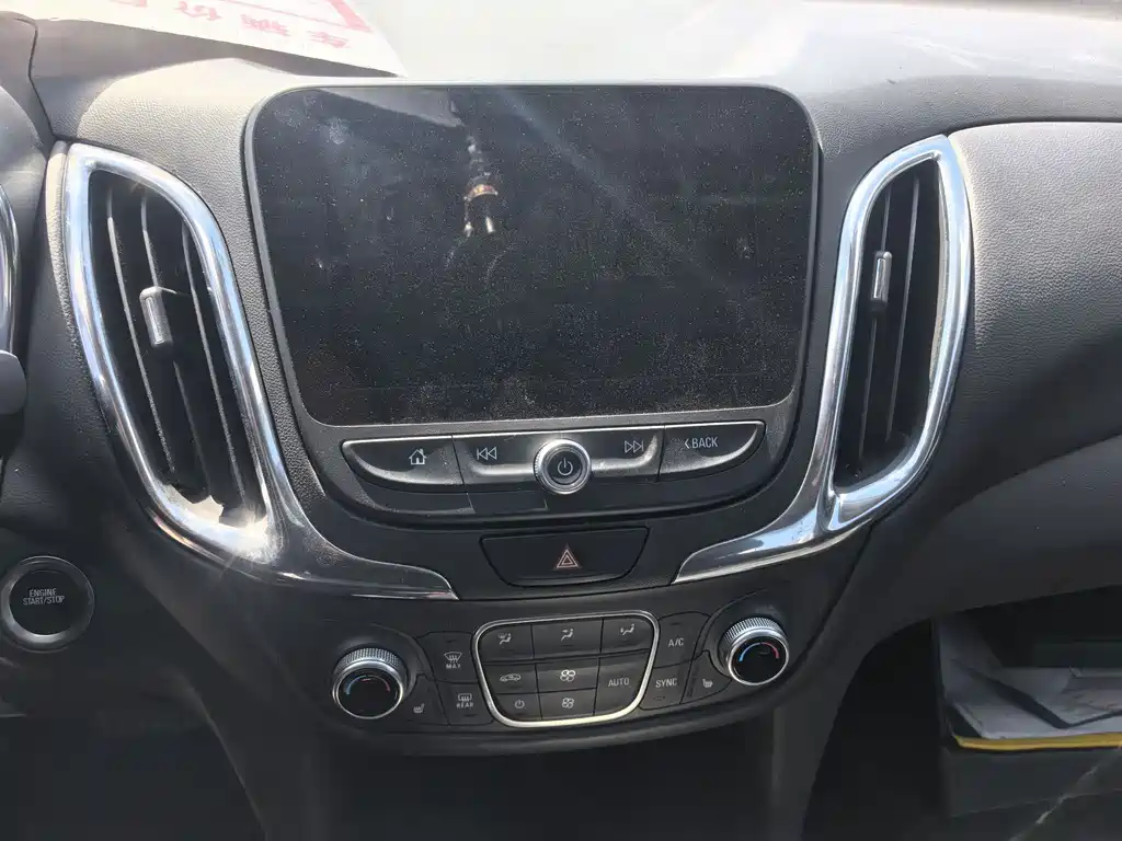 Chevrolet Equinox 2017 — фото 14