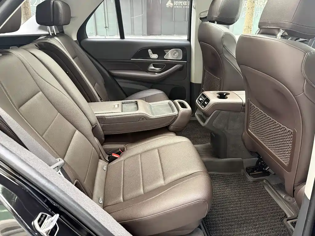 Mercedes-Benz GLE 2020 — фото 26