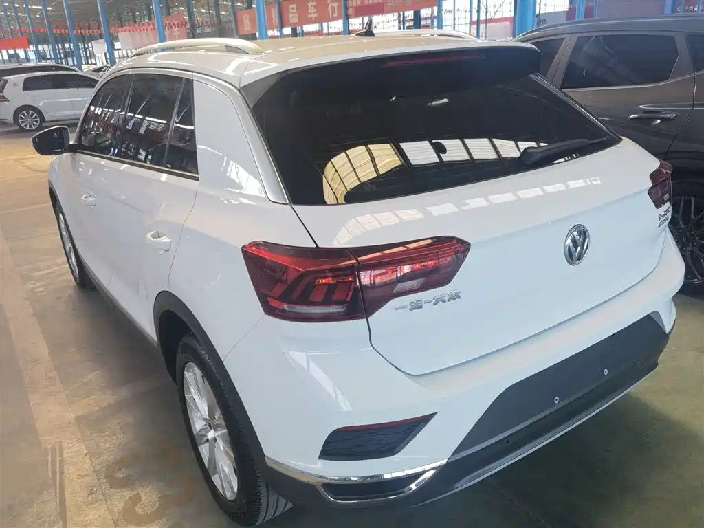 Volkswagen T-Roc 2019 — фото 23
