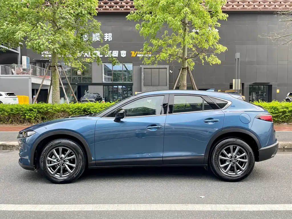 Mazda CX-4 2020 — фото 4