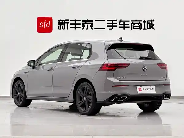 Volkswagen Golf 2022