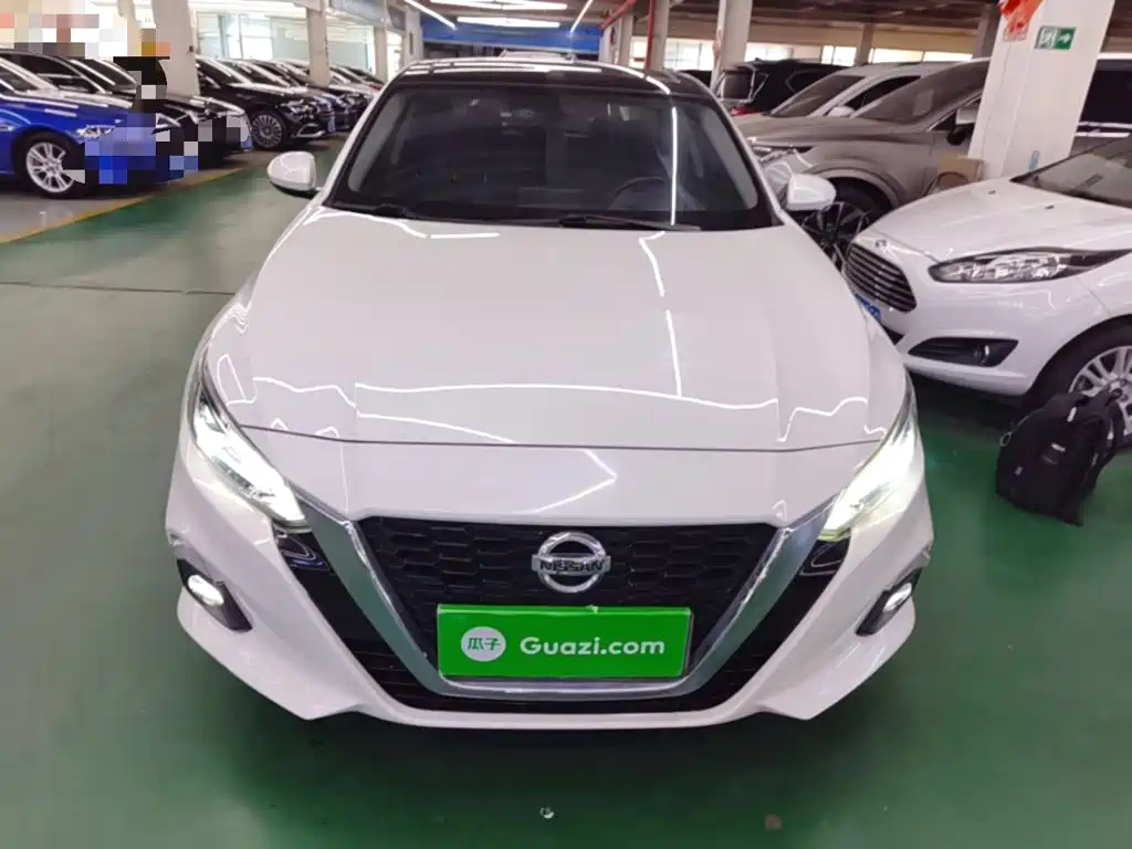 Nissan Teana 2021