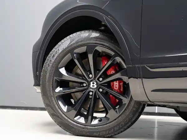 Bentley Bentayga 2024