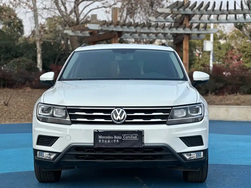 Volkswagen Tiguan L 2018 — фото 2