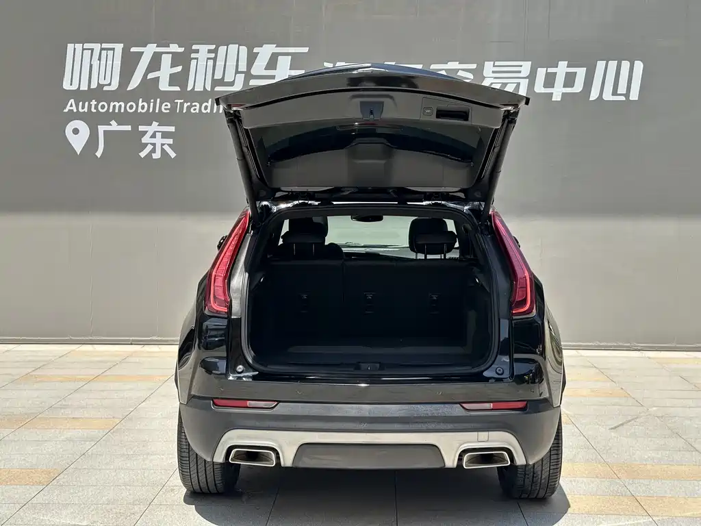 Cadillac XT4 2020 — фото 14