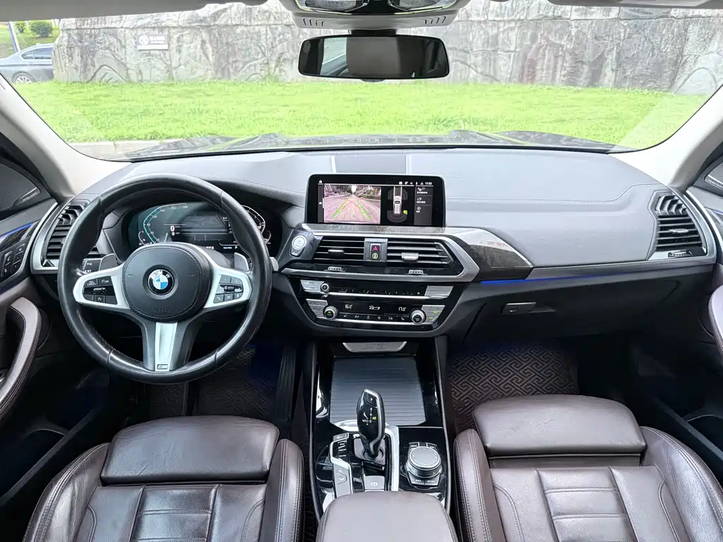 BMW X3 2021