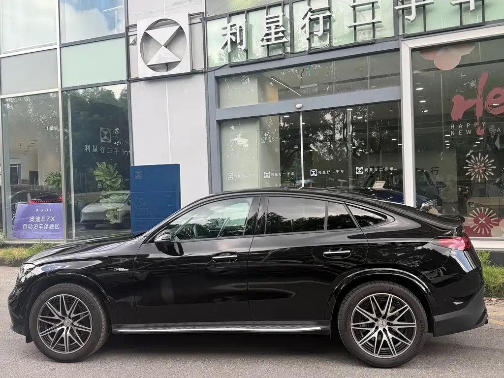 Mercedes-Benz GLC Coupe AMG 2025 — фото 4