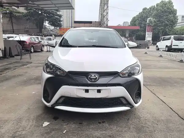 Toyota Yaris L 2016
