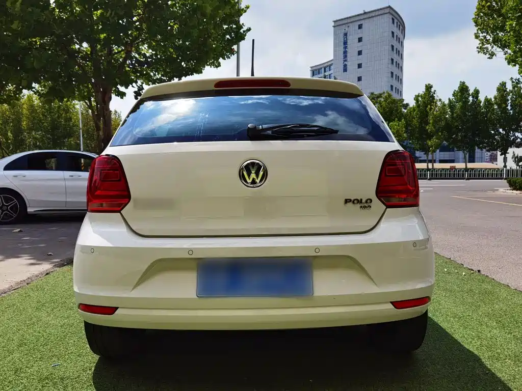 Volkswagen Polo 2018 — фото 13