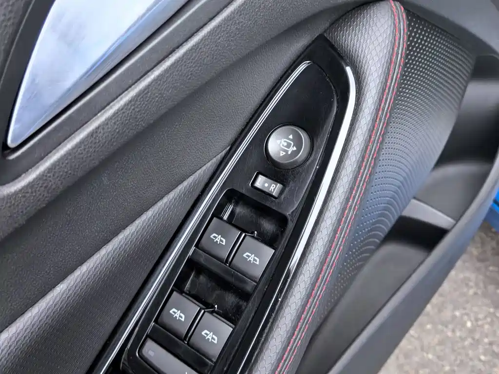 Buick Verano 2022 — фото 23