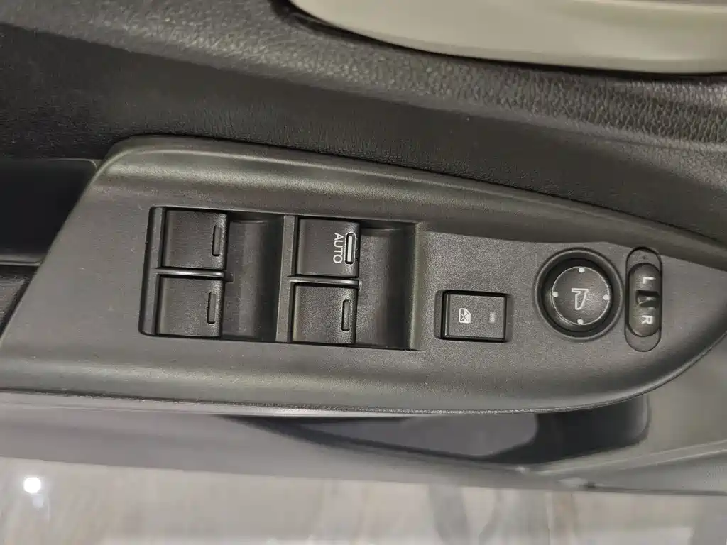 Honda Fit 2016 — фото 20
