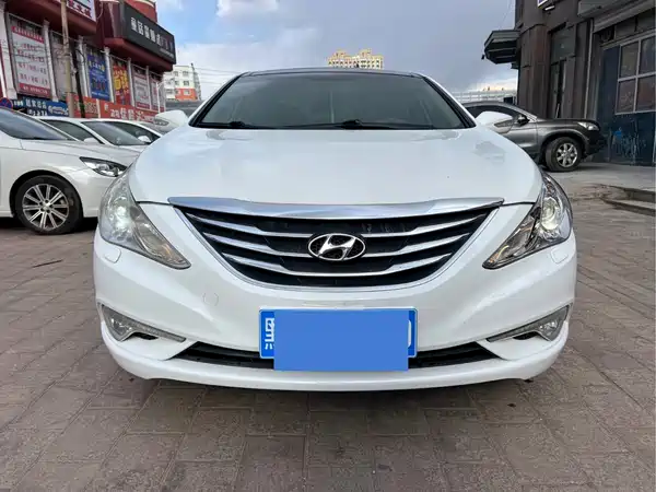 Hyundai Sonata 2013